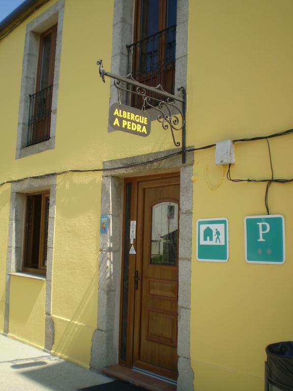 Pension Albergue A Pedra Sarria Δωμάτιο φωτογραφία