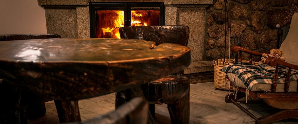 Pension Albergue A Pedra Sarria Εξωτερικό φωτογραφία